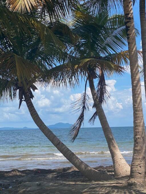 Ocean Breeze Villa Punta Santiago Luaran gambar