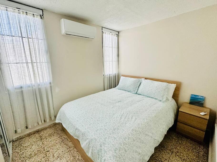 Ocean Breeze Villa Punta Santiago Luaran gambar